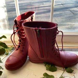 Red Steve Madden Rainboots